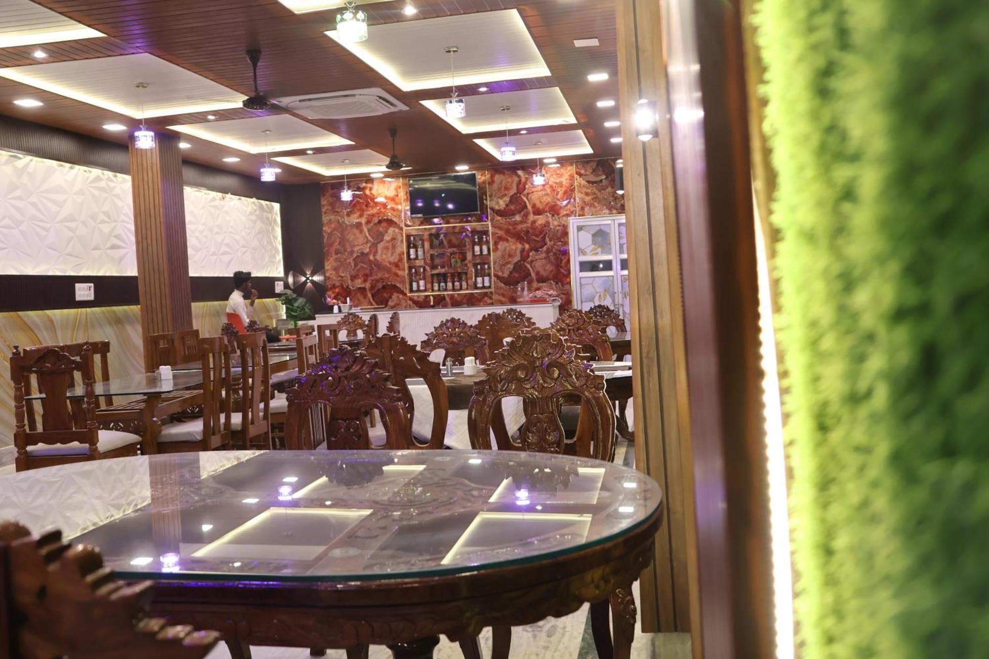 Hotel Maharaja Palace Bhāgalpur Dış mekan fotoğraf